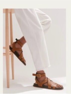 ME+EM Crossover Footbed Sandal in Tan